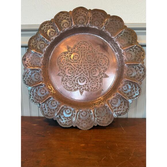 Large Embossed Copper Decorative Plate – Scalloped Vintage Wall Charger - Picture 1 of 2